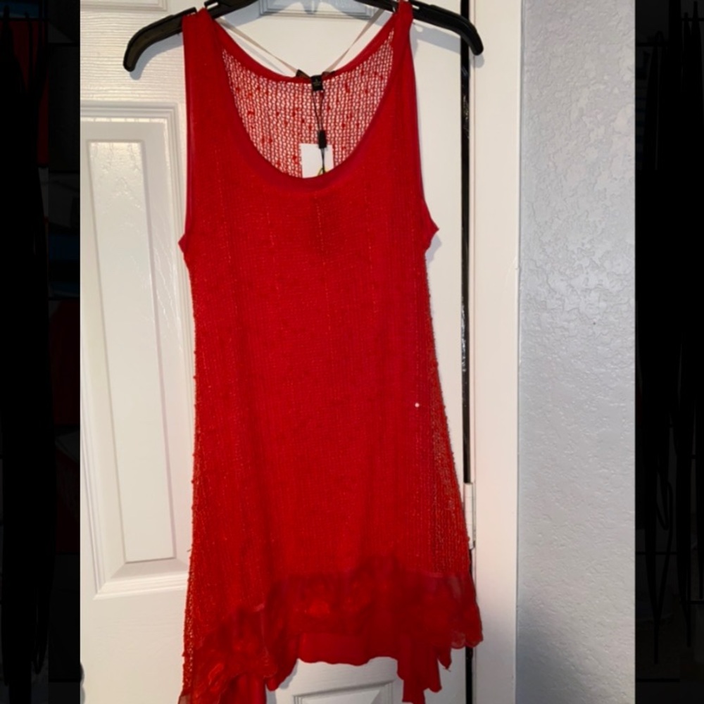 Long red Cupio flowing top with sequins s: small.
